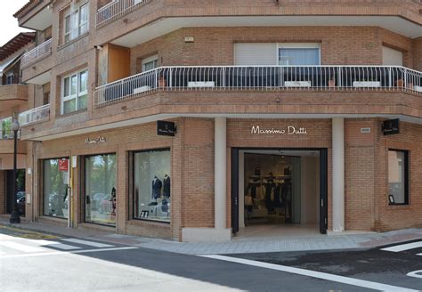 massimo dutti outlet.